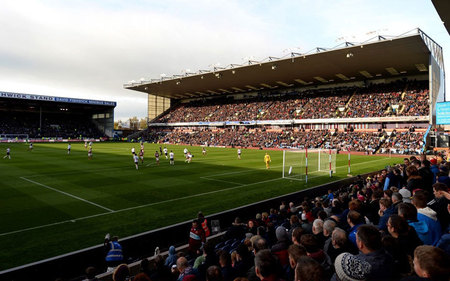 EDG官方：抱歉由于赛程冲突无法参加NEST线下决赛